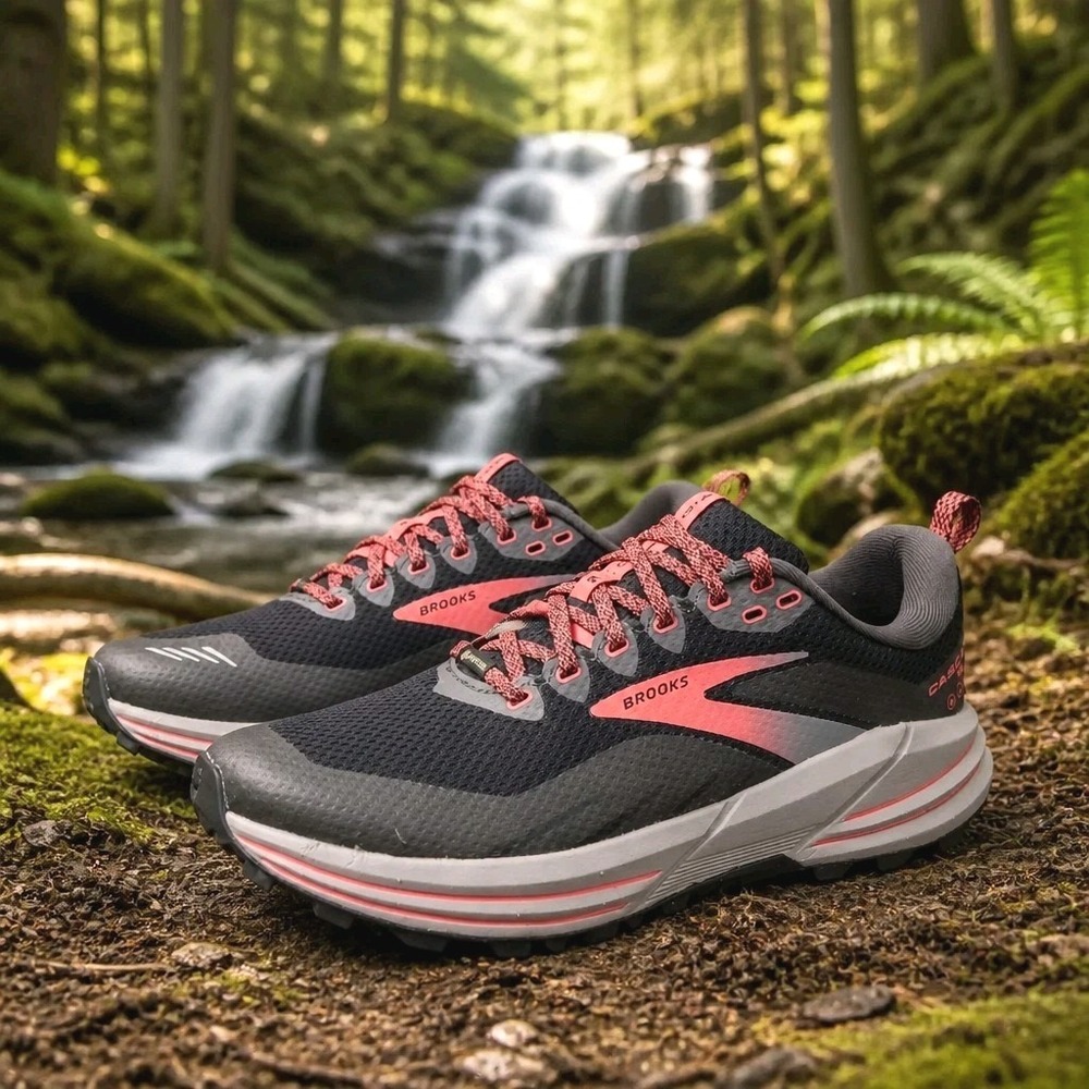 Brooks Cascadia 16 GTX Trail Running Shoes Womens Size 9 B Waterproof Gore-Tex